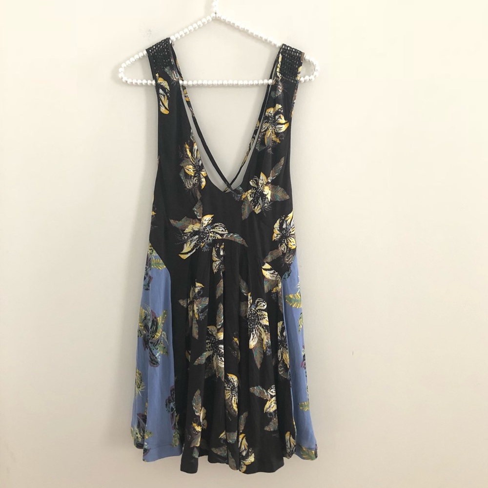 NWT New Free People Thought I Was Dreamin Mini Dress Rayon Black/Blue XS - Picture 5 of 6